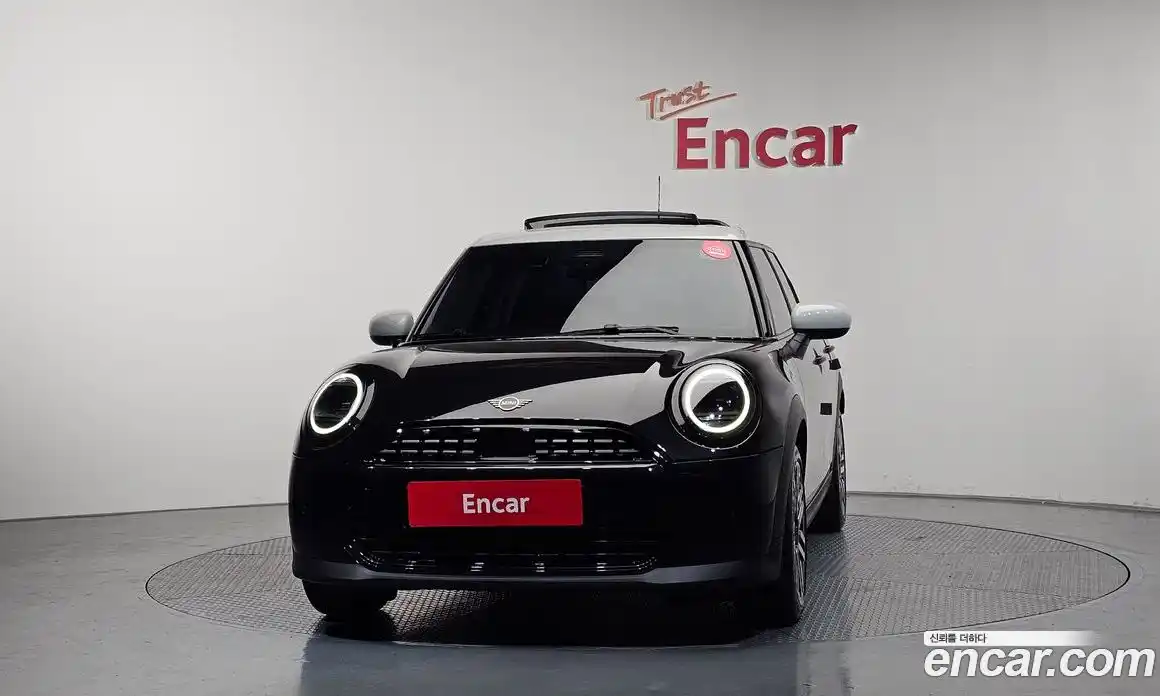 Mini Cooper 2025 2.0 гидро в Москве № 2059185, фото 3