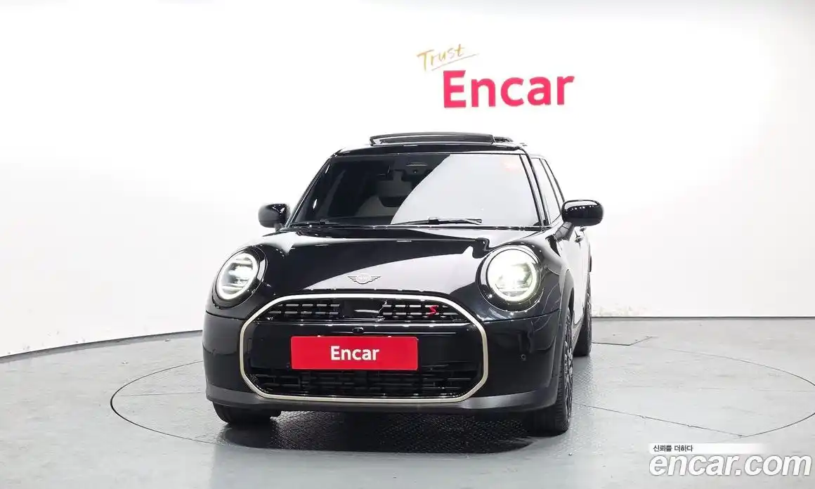 Mini Cooper 2024 2.0 гидро в Москве № 2059189, фото 3