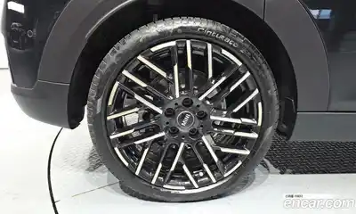 Mini Cooper 2024 2.0 гидро в Москве № 2059189, миниатюра 5