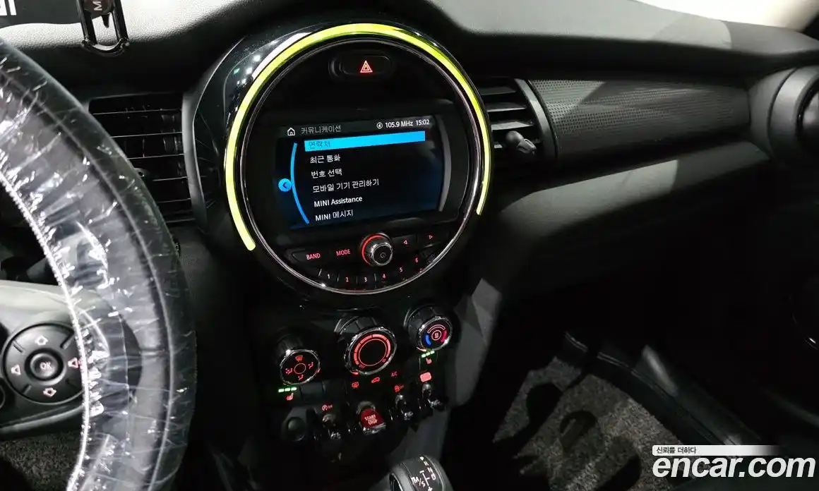 Mini Cooper 2018 1.5 гидро в Москве № 2059573, фото 20