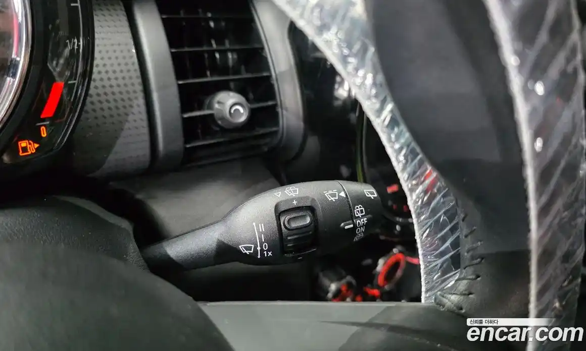 Mini Cooper 2018 1.5 гидро в Москве № 2059573, фото 23