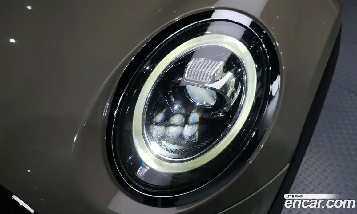Mini Cooper 2018 1.5 гидро в Москве № 2059573, фото 8