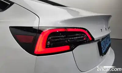 Tesla Model 3 2020 0.2 гидро, миниатюра 9