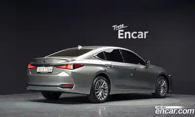 Lexus ES 2024 2.5 гидро в Москве № 2060050, миниатюра 2