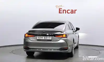 Lexus ES 2020 2.5 гидро в Москве № 2060071, миниатюра 4