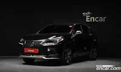 Lexus NX, 2018