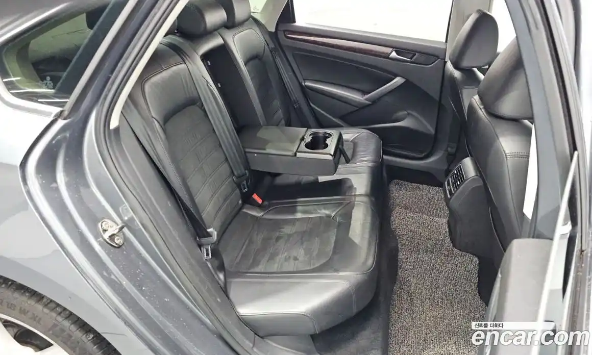 Volkswagen Passat 2013 2.0 гидро в Москве № 2060988, фото 12