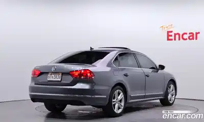 Volkswagen Passat 2013 2.0 гидро в Москве № 2060988, миниатюра 2