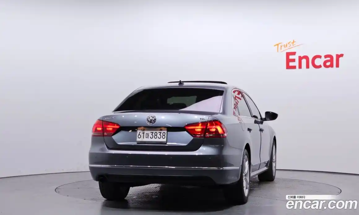 Volkswagen Passat 2013 2.0 гидро в Москве № 2060988, фото 4