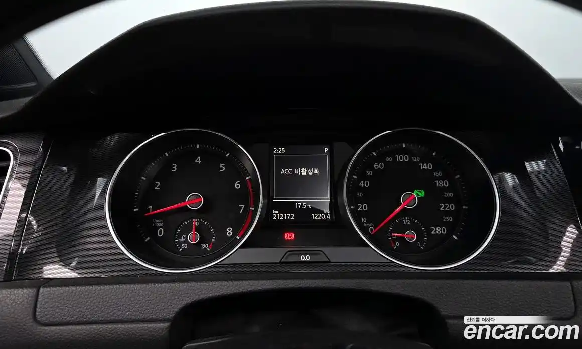 Volkswagen Golf 2016 2.0 гидро в Москве № 2060990, фото 11