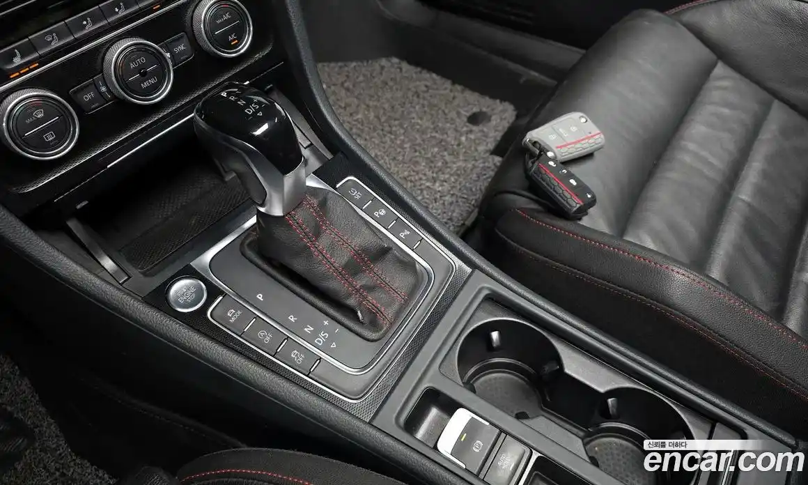 Volkswagen Golf 2016 2.0 гидро в Москве № 2060990, фото 12