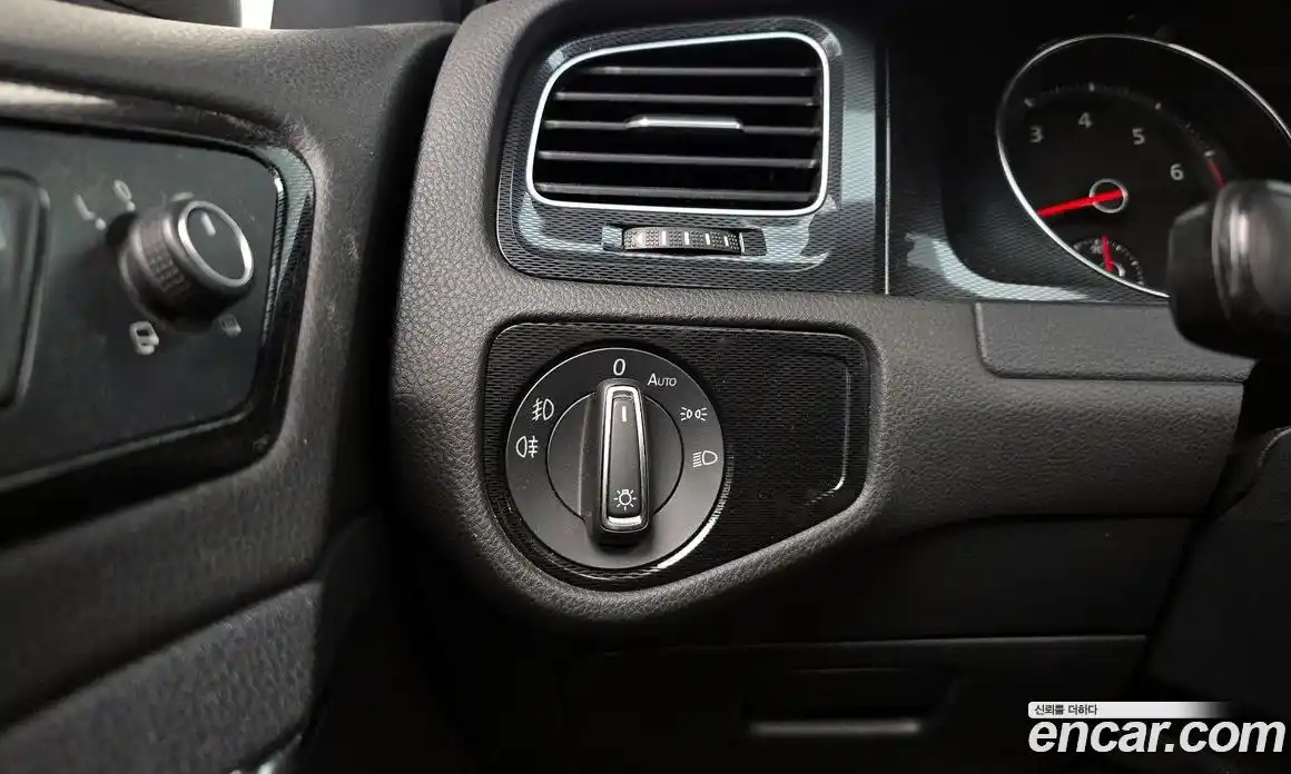 Volkswagen Golf 2016 2.0 гидро в Москве № 2060990, фото 28