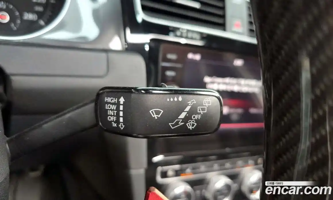 Volkswagen Golf 2016 2.0 гидро в Москве № 2060990, фото 29