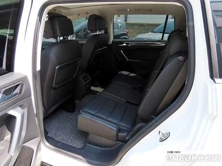 Volkswagen Tiguan 2020 2.0 гидро в Москве № 2061046, фото 6