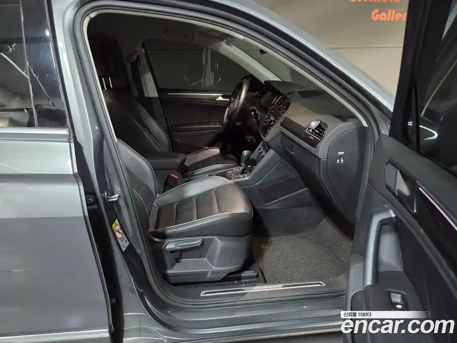 Volkswagen Tiguan 2020 2.0 гидро в Москве № 2061063, фото 14