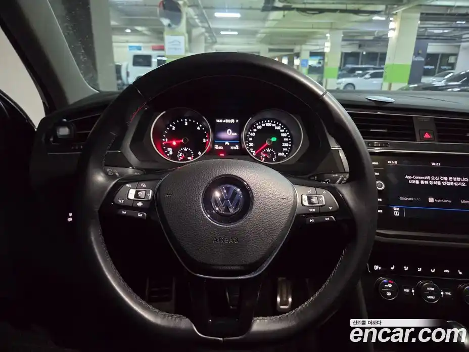 Volkswagen Tiguan 2020 2.0 гидро в Москве № 2061063, фото 16