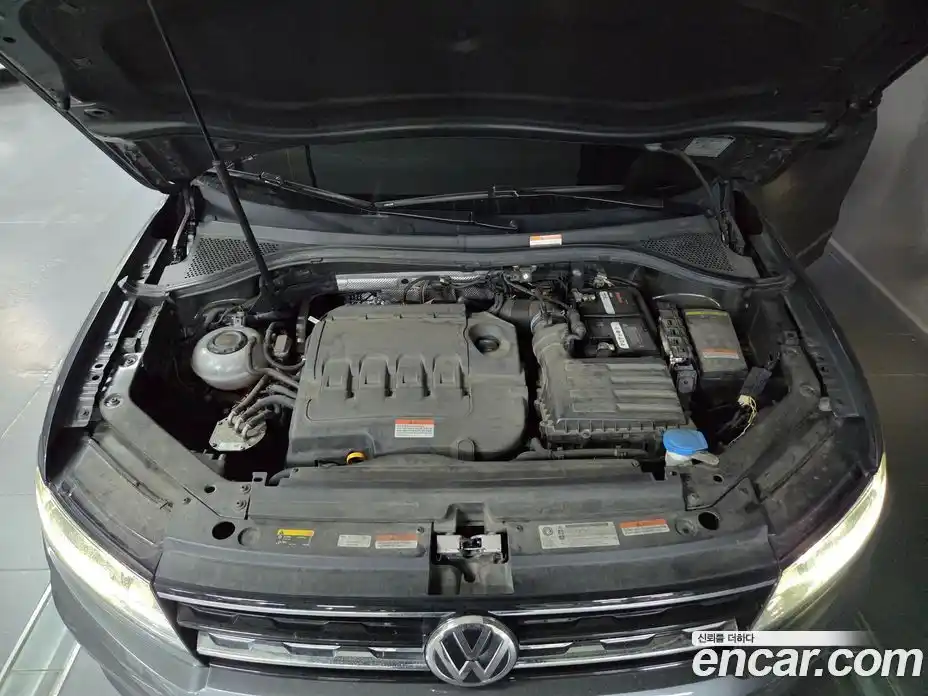 Volkswagen Tiguan 2020 2.0 гидро в Москве № 2061063, фото 6