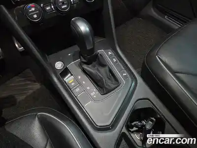 Volkswagen Tiguan 2020 2.0 гидро в Москве № 2061063, миниатюра 9