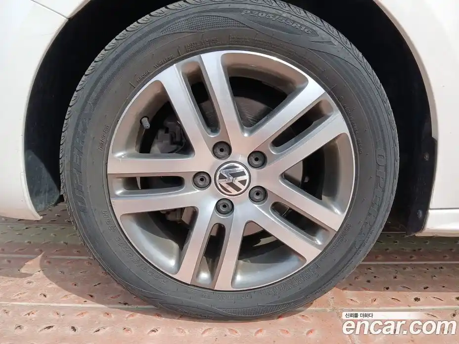 Volkswagen Jetta 2011 2.0 гидро в Москве № 2061177, фото 20