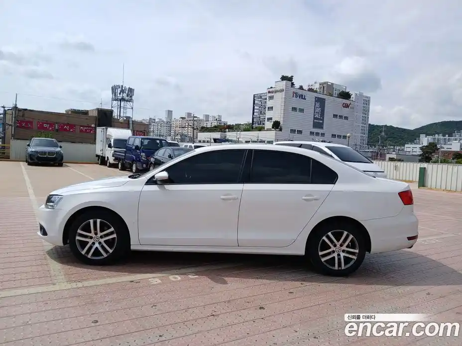 Volkswagen Jetta 2011 2.0 гидро в Москве № 2061177, фото 3