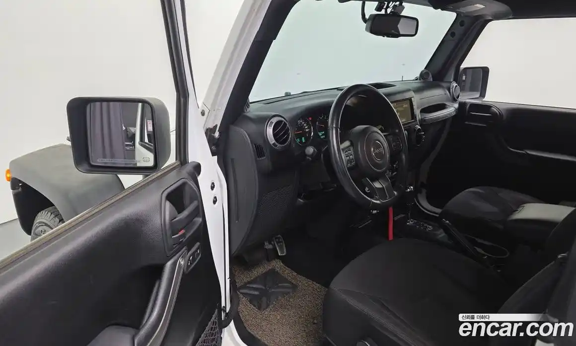 Jeep Wrangler 2013 3.6 гидро в Москве № 2061540, фото 11