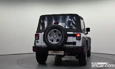 Jeep Wrangler 2013 3.6 гидро в Москве № 2061540, миниатюра 4