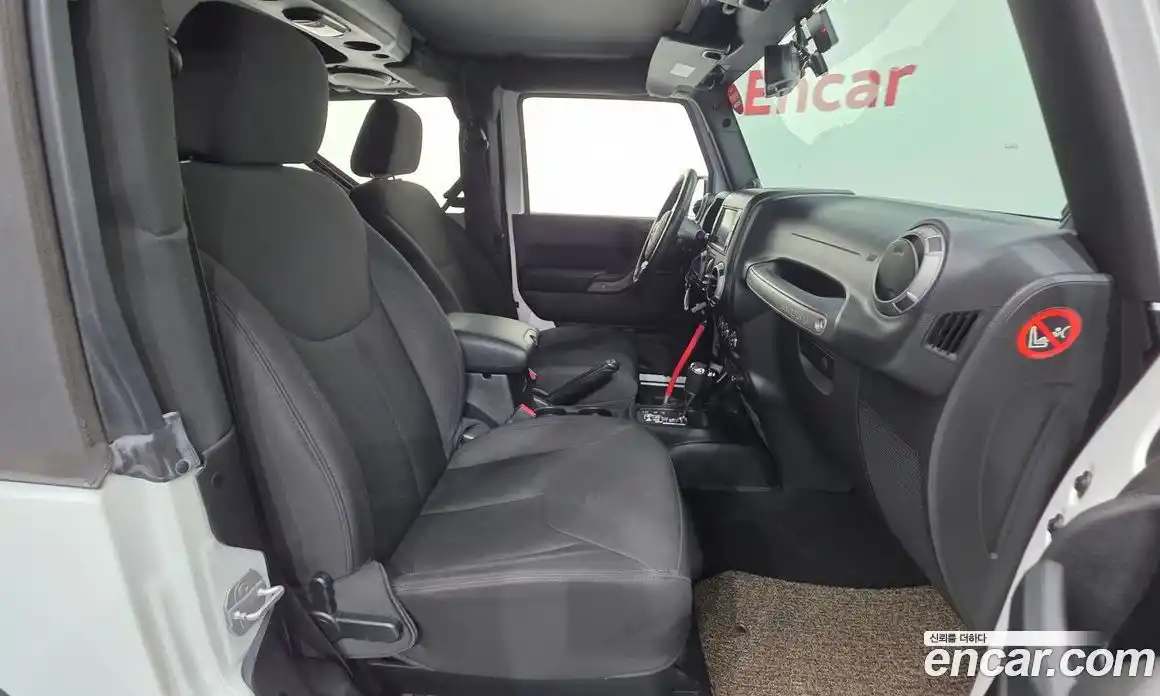 Jeep Wrangler 2013 3.6 гидро в Москве № 2061540, фото 10