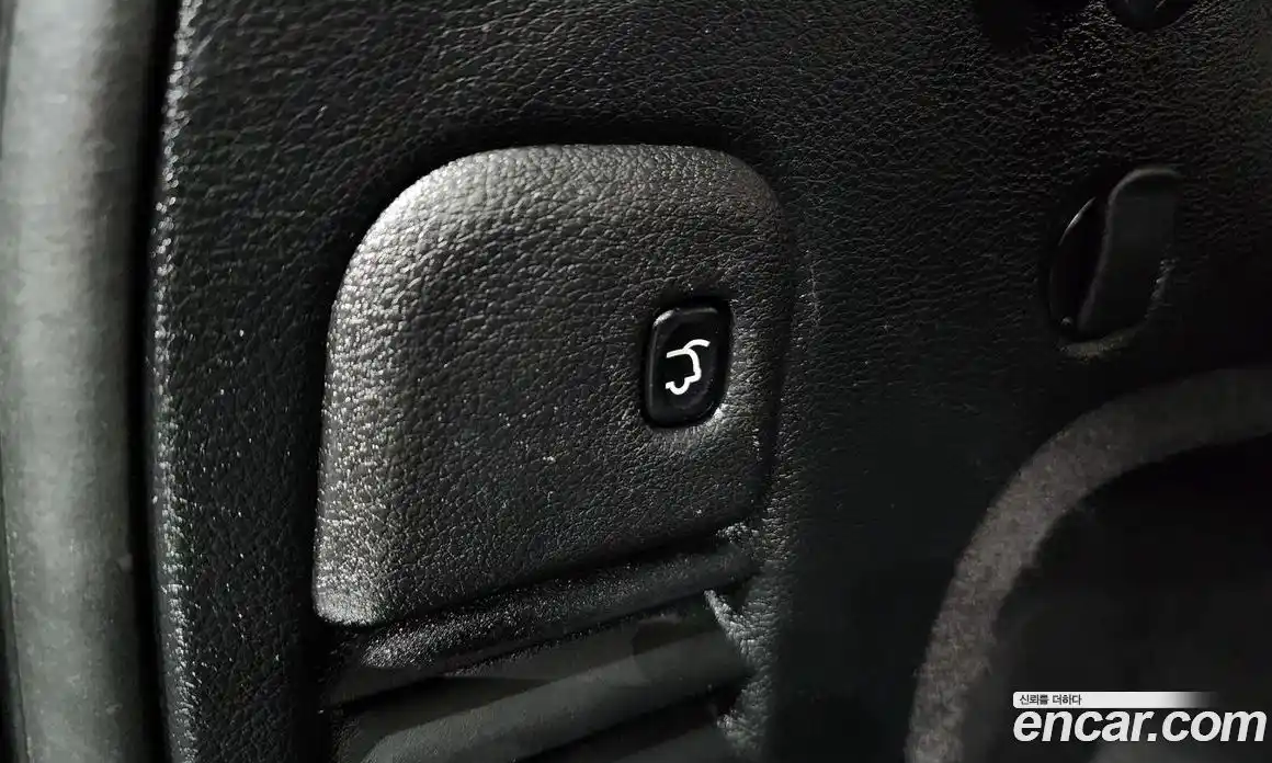 Jeep Cherokee 2019 3.0 гидро в Москве № 2061608, фото 18