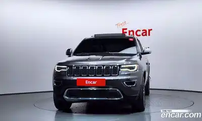 Jeep Cherokee 2019 3.0 гидро в Москве № 2061608, миниатюра 3
