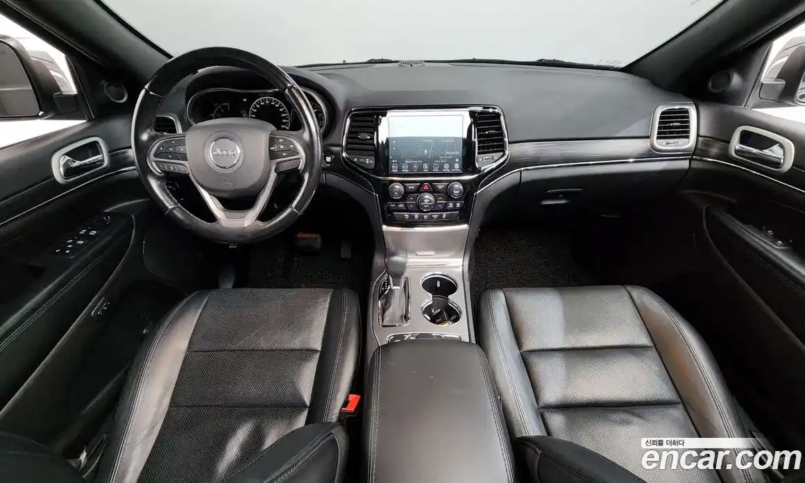 Jeep Cherokee 2019 3.0 гидро в Москве № 2061608, фото 7