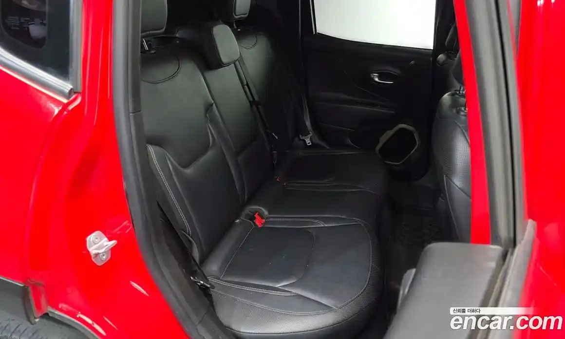 Jeep Renegade 2016 2.0 гидро в Москве № 2061682, фото 11