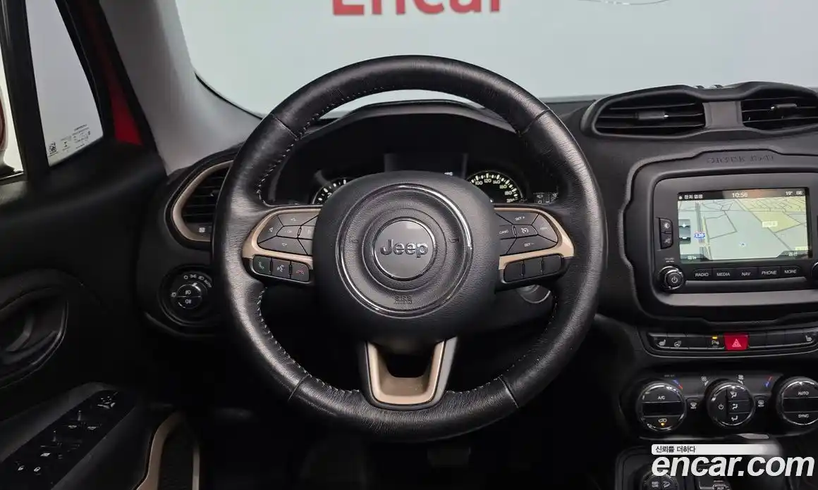 Jeep Renegade 2016 2.0 гидро в Москве № 2061682, фото 12