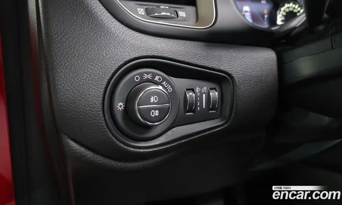 Jeep Renegade 2016 2.0 гидро в Москве № 2061682, фото 19