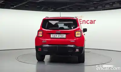 Jeep Renegade 2016 2.0 гидро в Москве № 2061682, миниатюра 4
