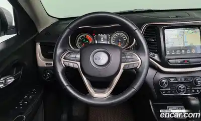 Jeep Cherokee 2016 2.2 гидро в Москве № 2061737, миниатюра 12