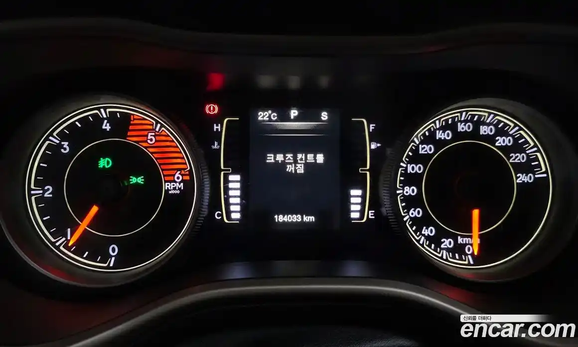 Jeep Cherokee 2016 2.2 гидро в Москве № 2061737, фото 8