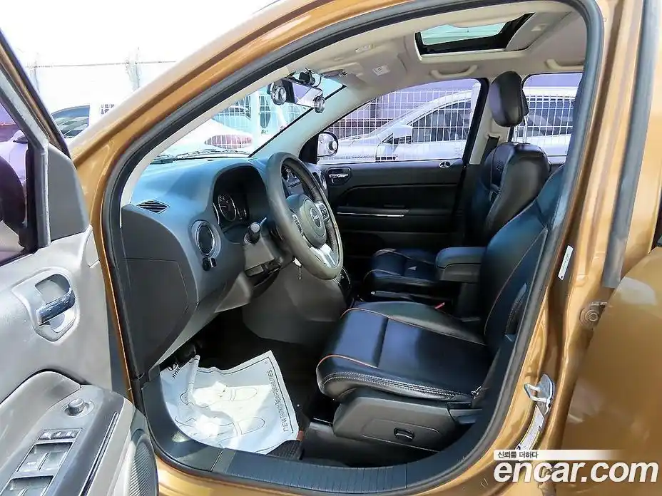 Jeep Compass 2011 2.4 гидро в Москве № 2061812, фото 5