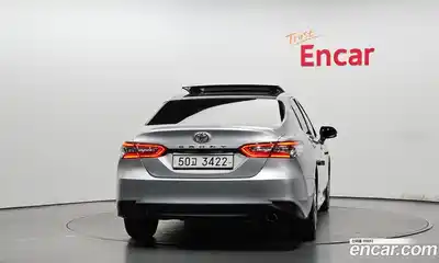 Toyota Camry 2018 2.5 гидро в Москве № 2062013, миниатюра 3
