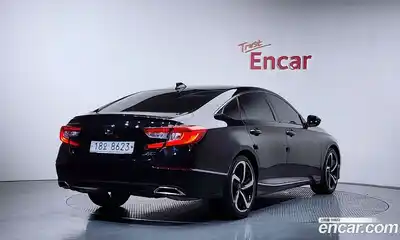 Honda Accord 2018 2.0 гидро в Москве № 2062485, миниатюра 2