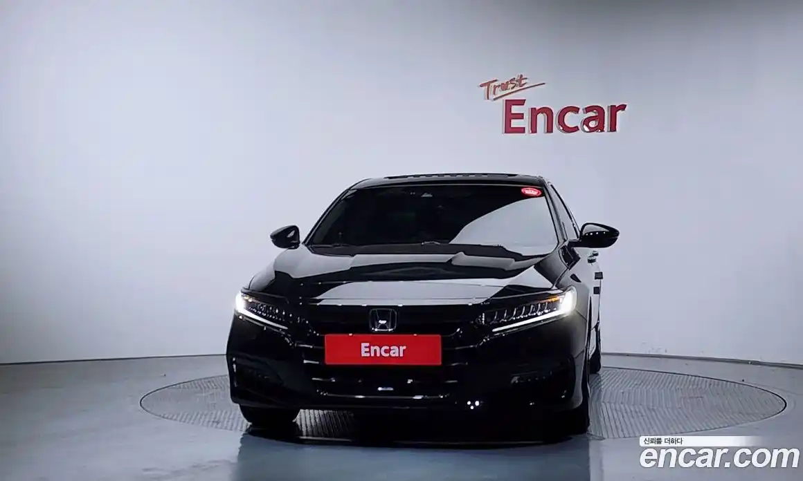 Honda Accord 2018 2.0 гидро в Москве № 2062485, фото 3