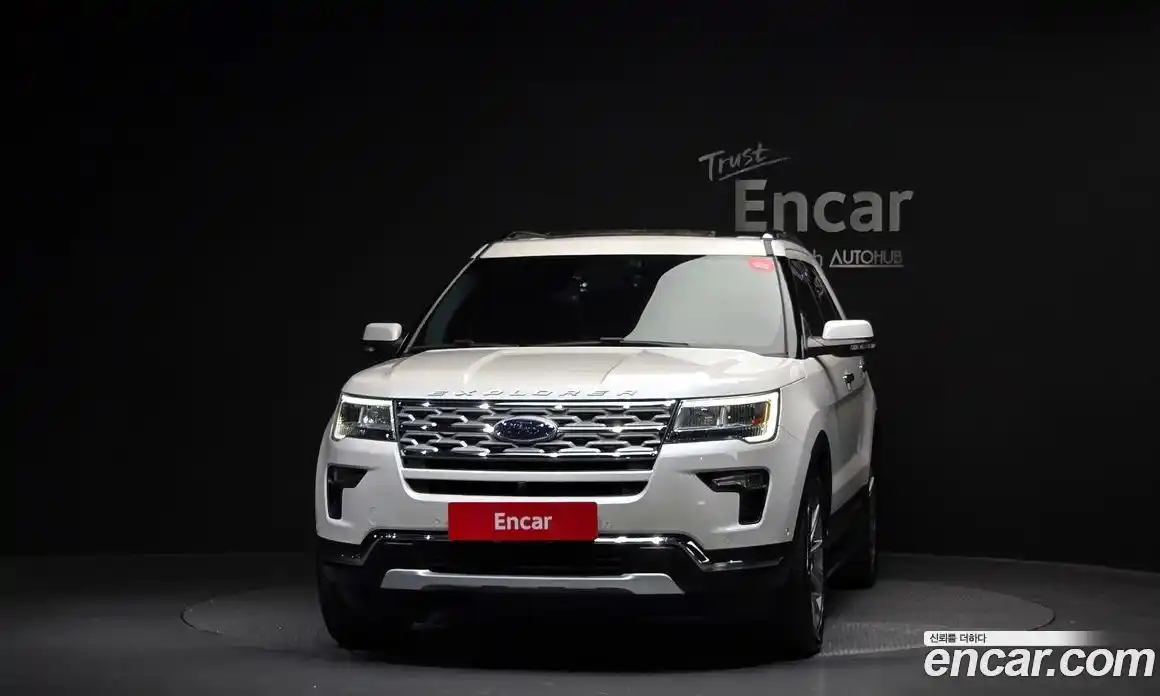 Ford Explorer 2018 2.3 гидро в Москве № 2062978, фото 3