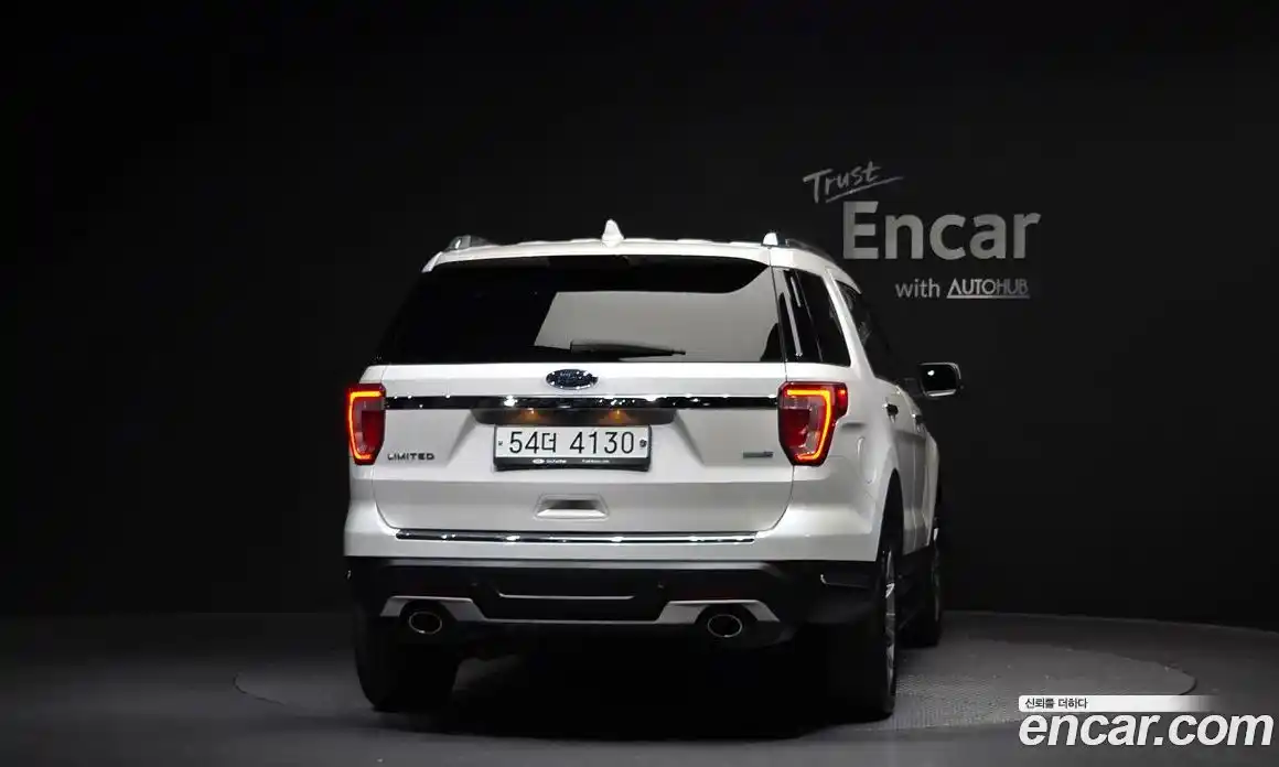 Ford Explorer 2018 2.3 гидро в Москве № 2062978, фото 4