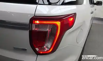 Ford Explorer 2018 2.3 гидро в Москве № 2062978, миниатюра 9