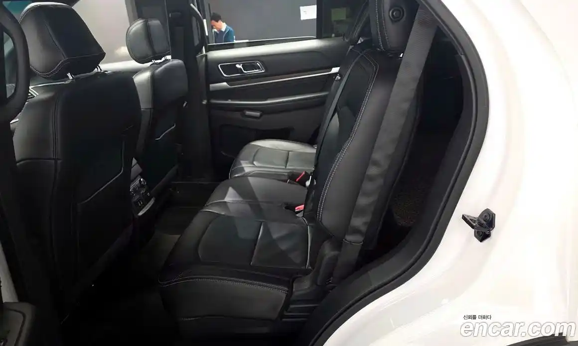 Ford Explorer 2017 2.3 гидро в Москве № 2063065, фото 12