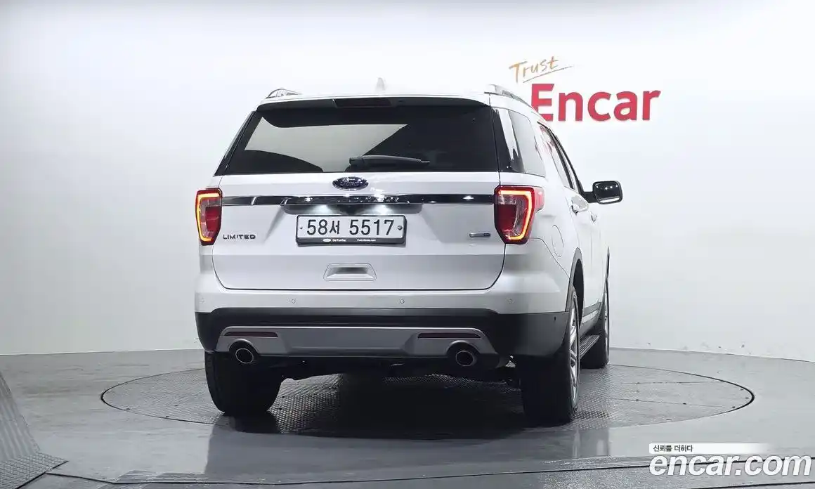 Ford Explorer 2017 2.3 гидро в Москве № 2063065, фото 4