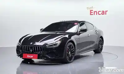 Maserati Ghibli