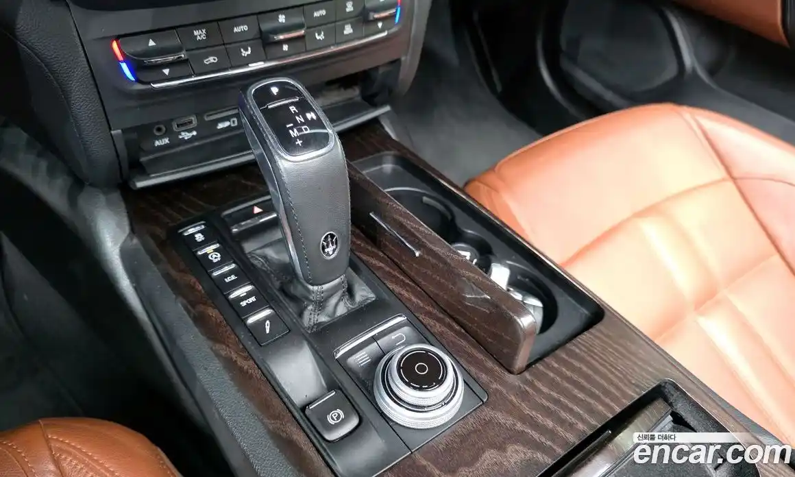 Maserati Ghibli 2019 3.0 гидро, фото 12