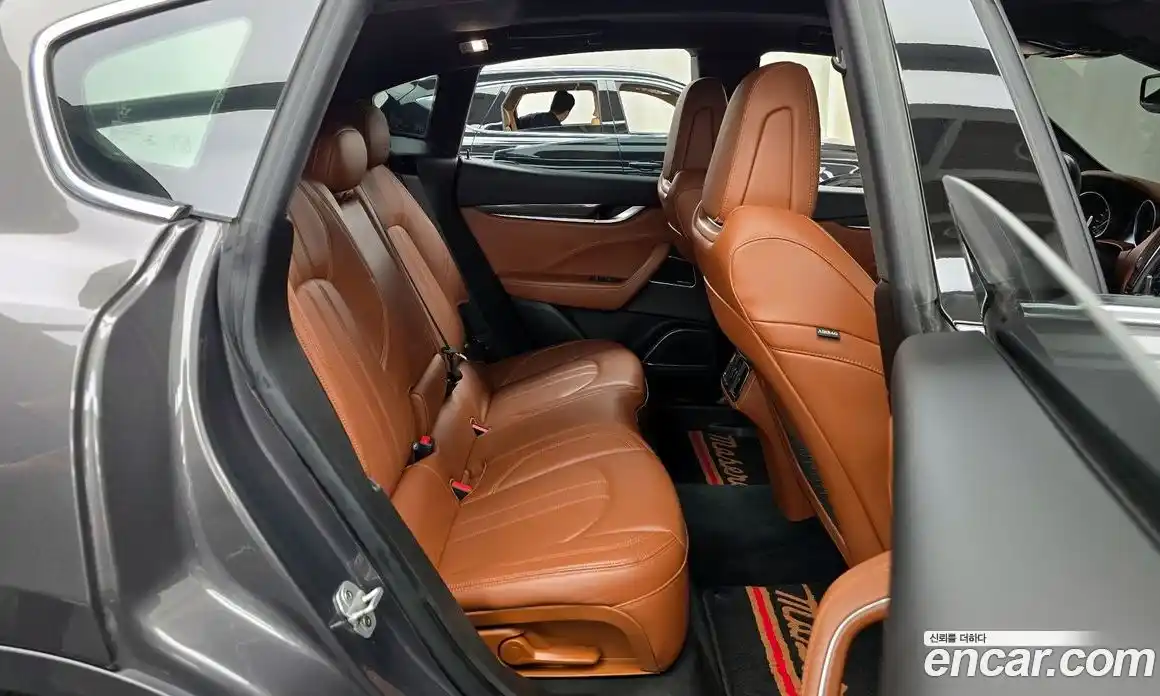 Maserati Levante 2018 3.0 гидро, фото 11