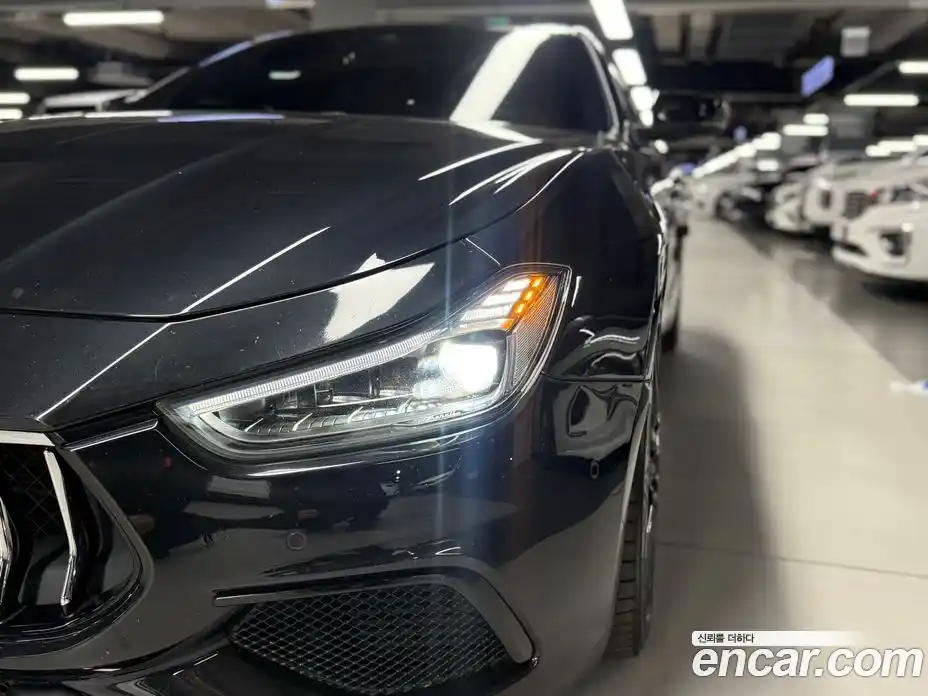 Maserati Ghibli 2017 3.0 гидро, фото 19