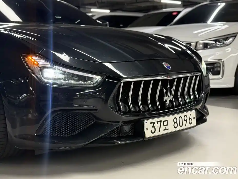 Maserati Ghibli 2017 3.0 гидро, фото 4